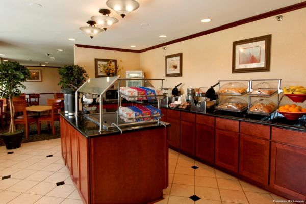 Quality Roof Inn and Suites (Montgomery)